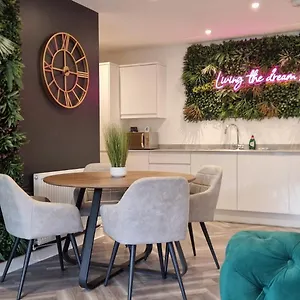 No 4 Hawthorn View Ground Floor York